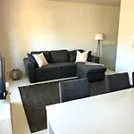 Apartmán Rauhaisa Rivitalo Kolmio Saunalla *