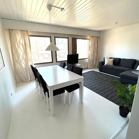 Rauhaisa Rivitalo Kolmio Saunalla 아파트 *